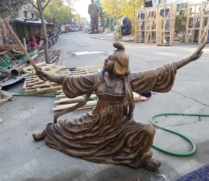 舞劍銅人物雕塑，古代銅人物雕塑